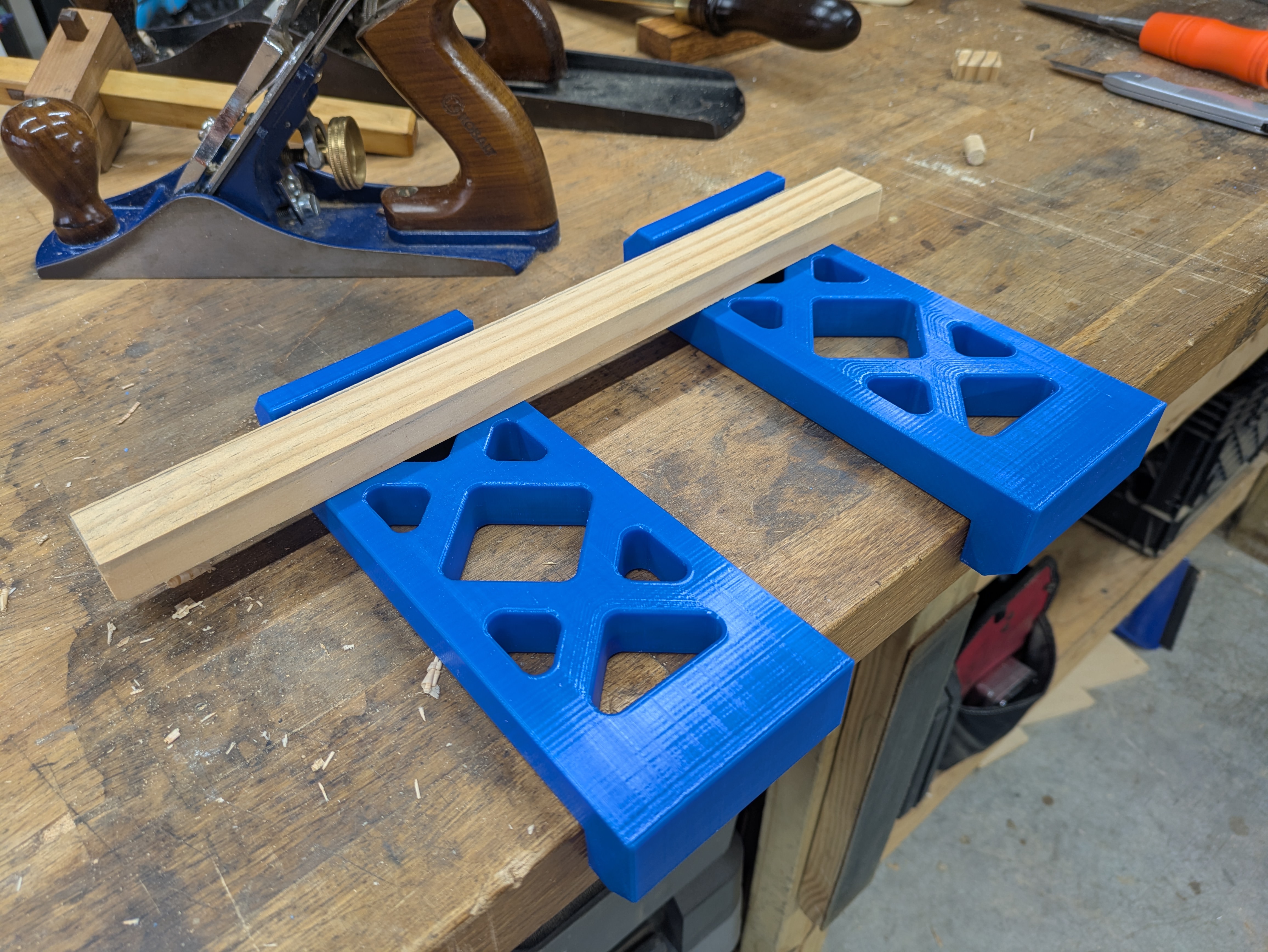 You can see how having two is useful. This will scale to any length of material that fits my bench.