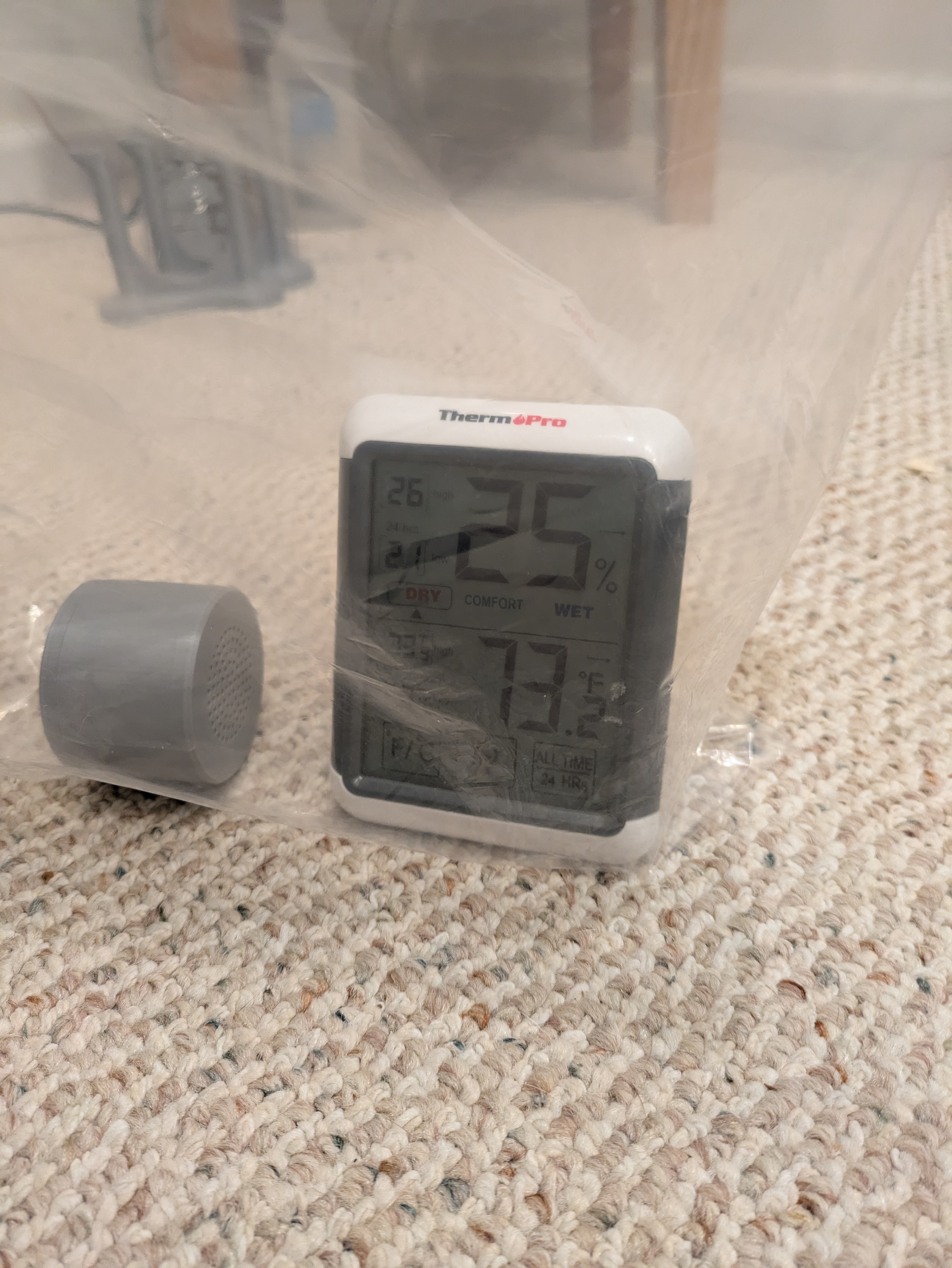 Here I’m testing my dehydrator with a humidity sensor. 25% humidity is more than enough to keep the filament from being ruined by moisture.
